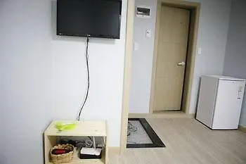 Hotel Y'S House In Hongdae Soul 3*,  Jižní Korea